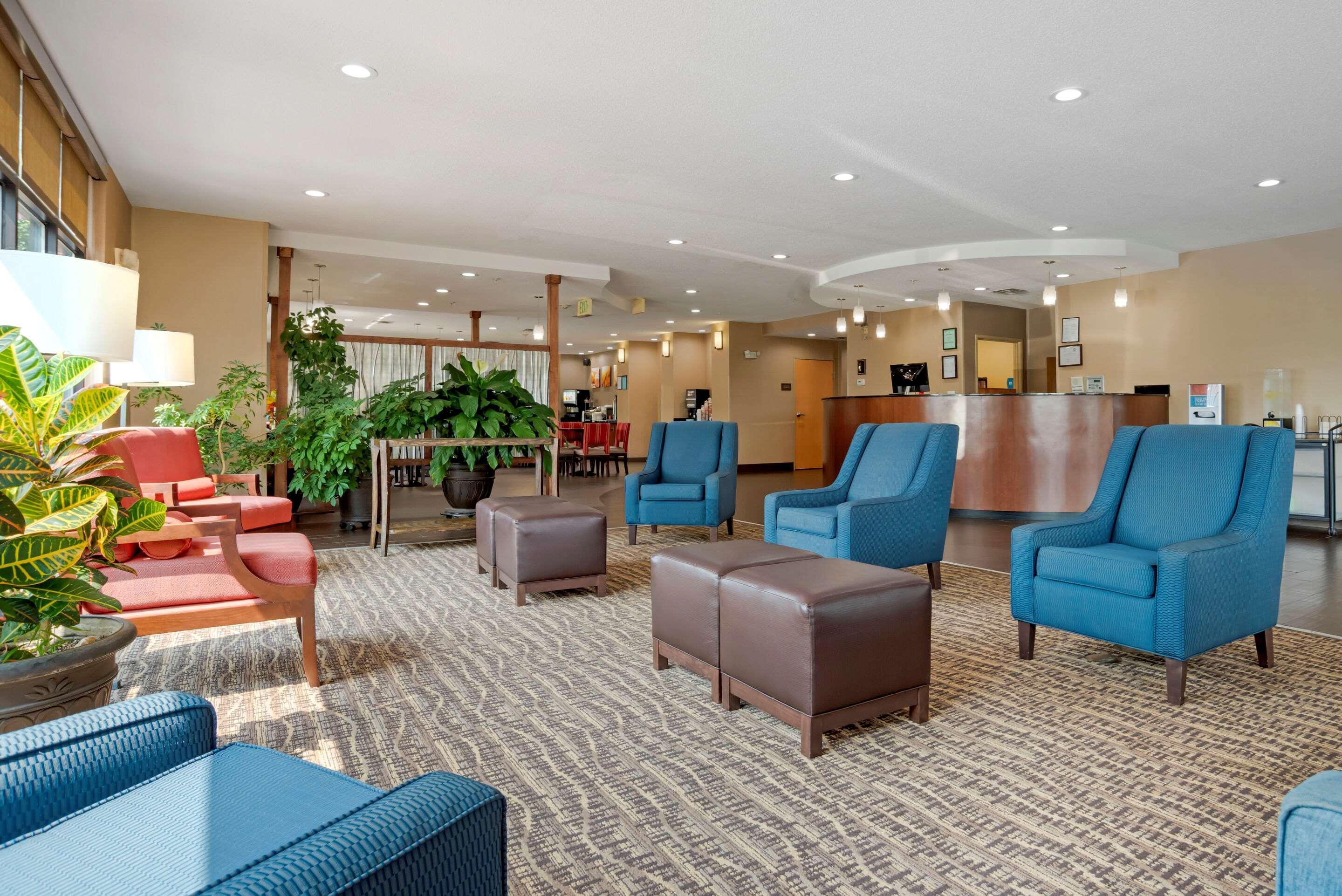 Comfort Suites Oxford I-20 Exit 188 Exterior foto