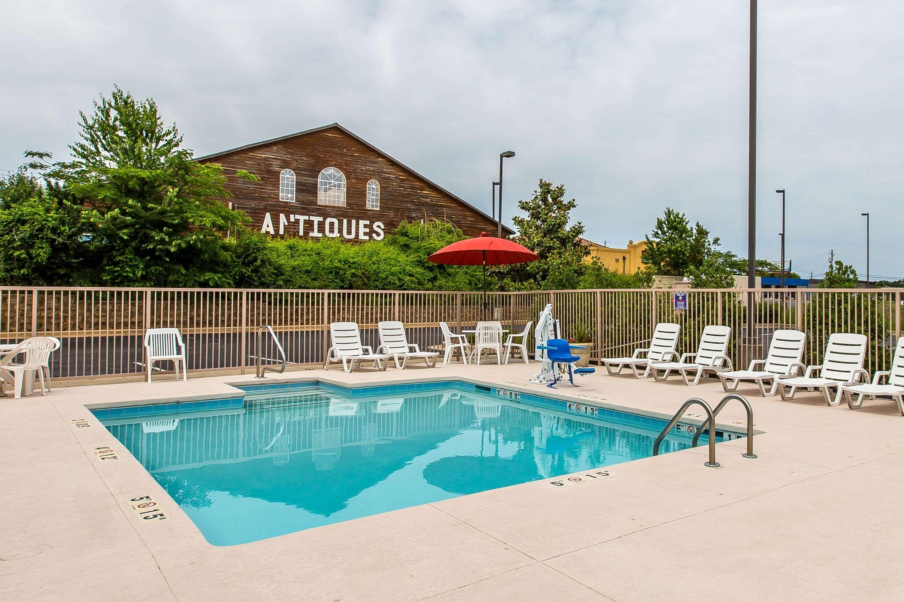 Comfort Suites Oxford I-20 Exit 188 Exterior foto